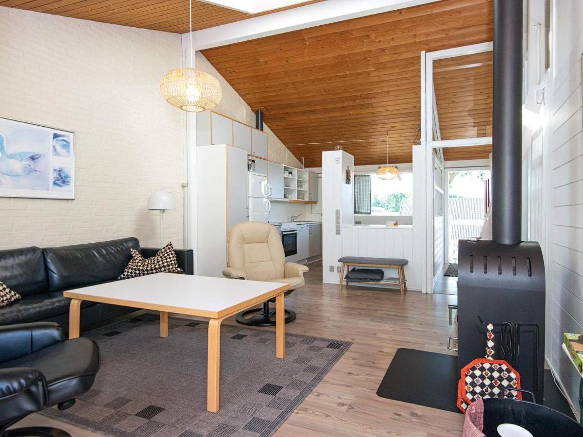 6 Person Holiday Home In Aabenraa Luaran gambar